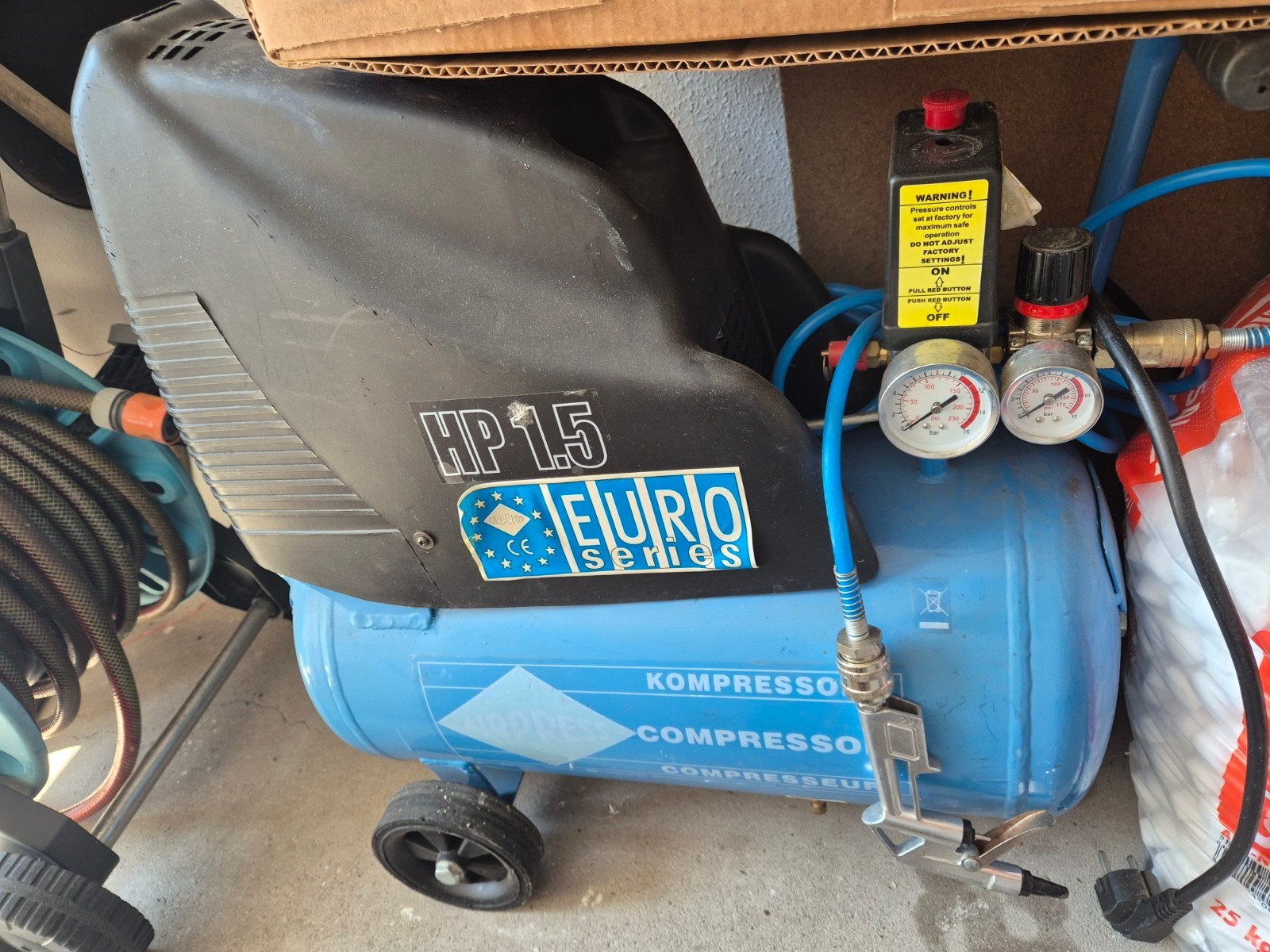 E uro Series Compressor HP 1.5 - Compact en Mobiel, Doe-het-zelf en Verbouw, Compressors, Gebruikt, 6 tot 10 bar, 25 tot 100 liter