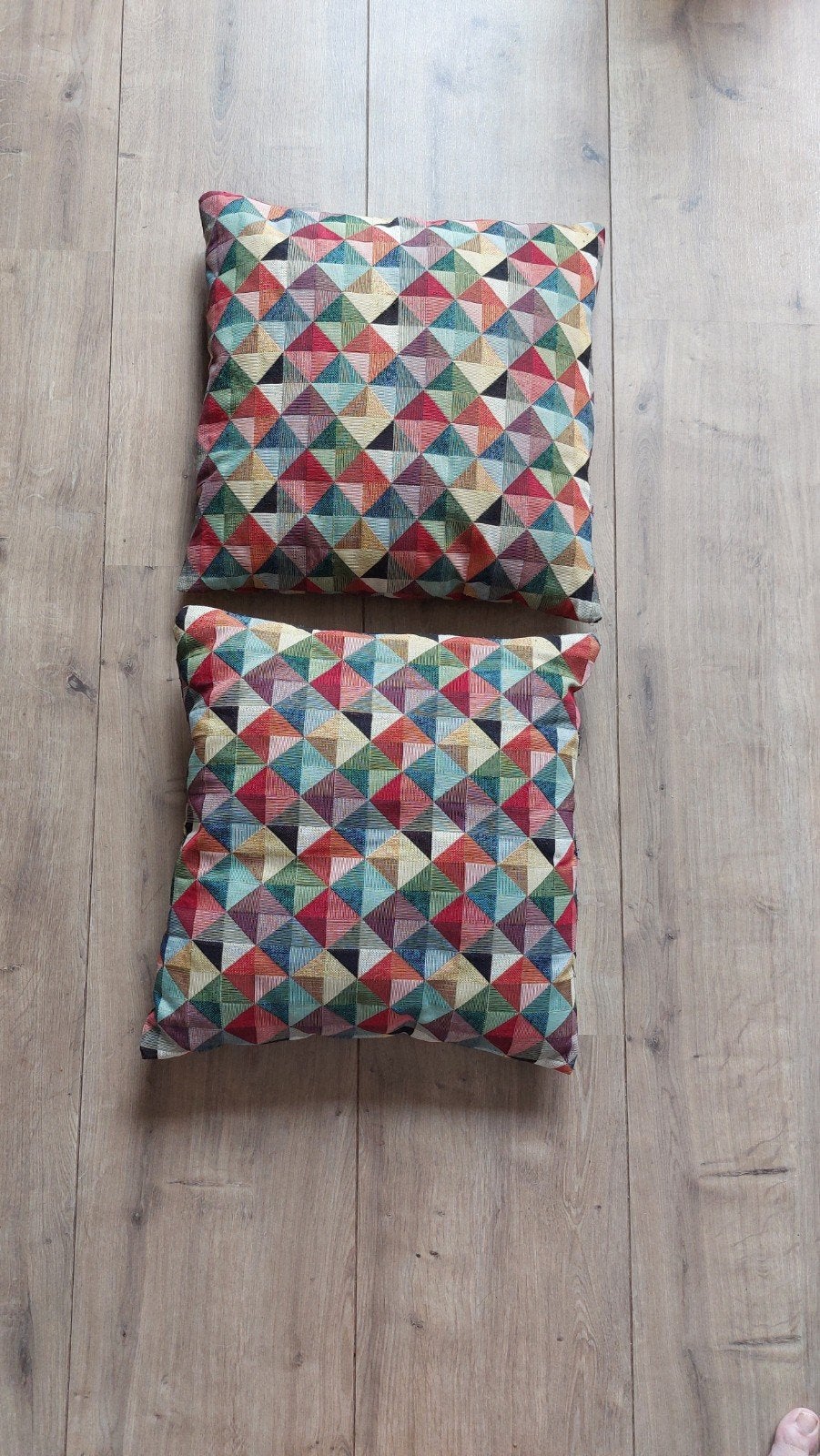 Set van 2 kleurrijke sierkussens met geometrisch patroon, Overige merken, Gebruikt, Meerkleurig, Met print