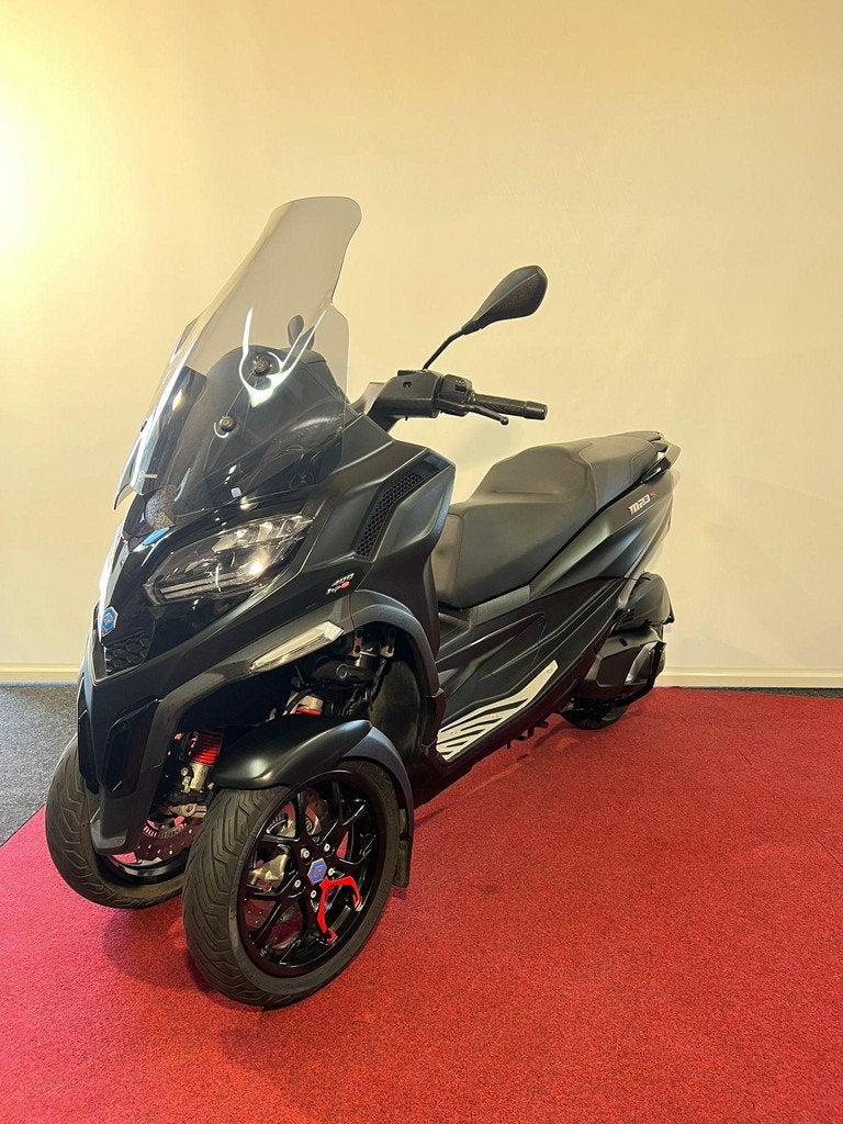 Piaggio MP3 400 HPE STE Sport ABS, Motoren, Motoren | Piaggio, 400 cc, Scooter, Bedrijf, Piaggio Vespa B.V.
