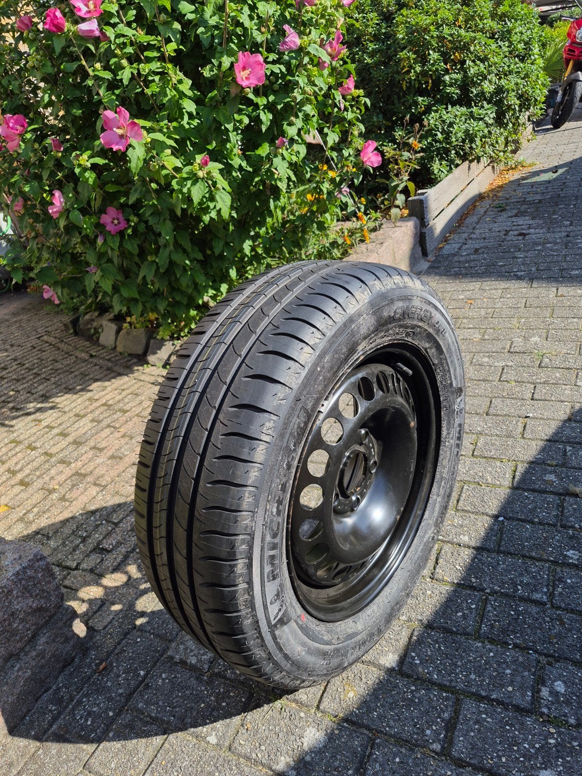 Reservewiel met stalen velg voor Opel Insignia (vanaf 2009), Auto-onderdelen, Banden en Velgen, Ophalen, 215 mm, 16 inch, Banden en Velgen