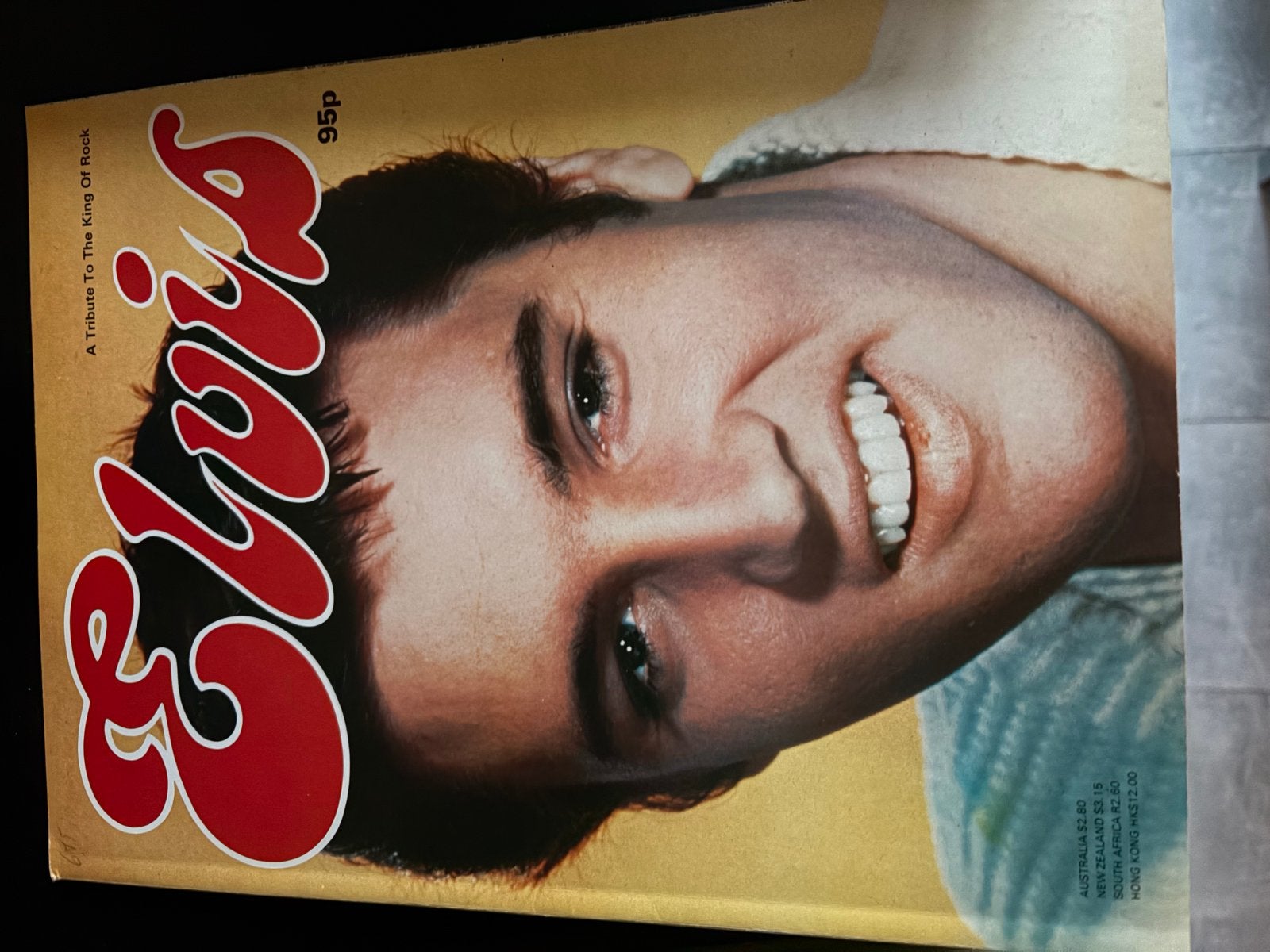 Elvis: A Tribute To The King Of Rock (Tijdschrift), Ophalen of Verzenden, Gelezen, Muziek, Film of Tv
