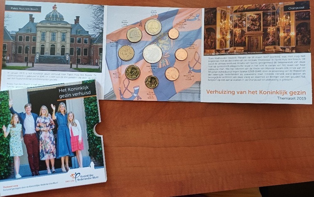 themaset 2019 Het Koninklijk Gezin verhuisd, Ophalen of Verzenden, Koningin Beatrix, Euro's, Setje