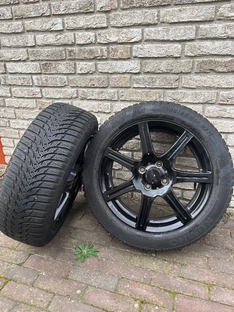 4x Kumho winterbanden op velgen 195/55 R16 87H – Kia Rio, Ophalen, Gebruikt, 15 inch, Banden en Velgen