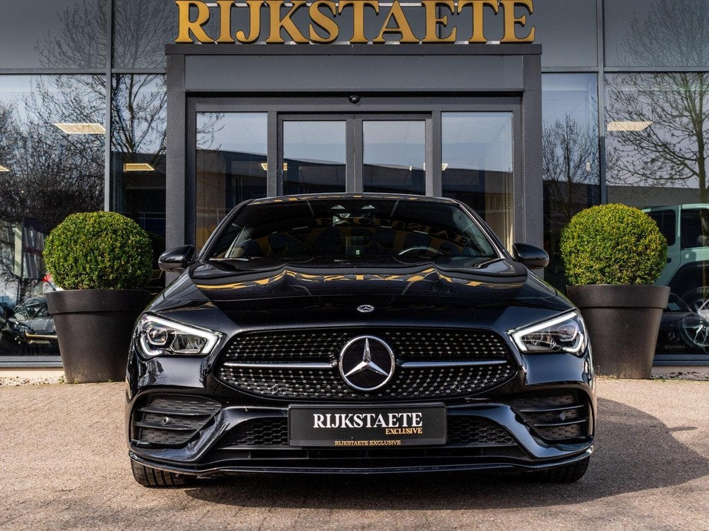 Mercedes CLA-klasse 200 AMG Line|CARPLAY|SFEER|LED|STOELVERW, Auto's, Mercedes-Benz, Voorwielaandrijving, CLA, Gebruikt, 4 cilinders