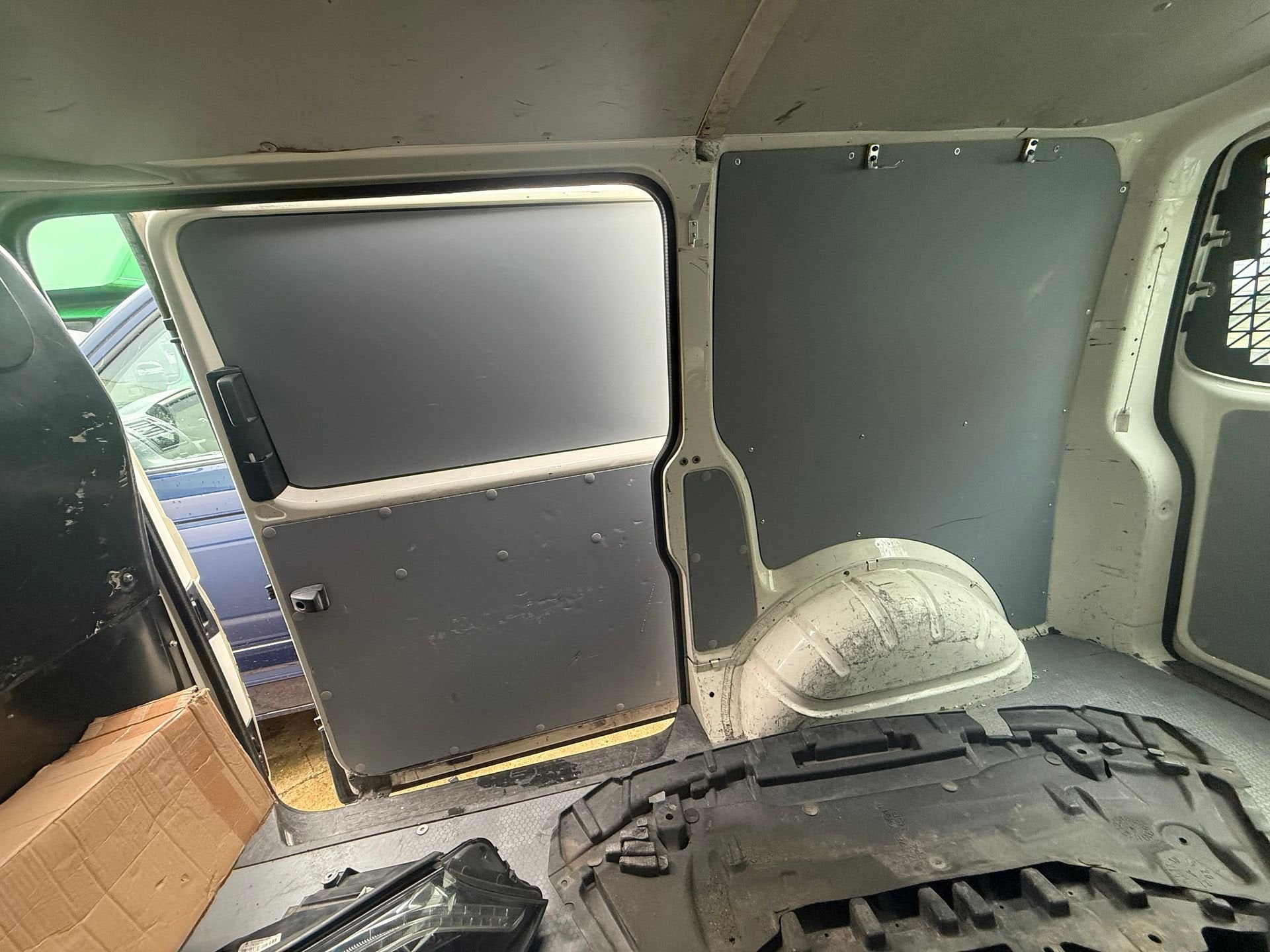 Volkswagen T5 T6 Lengte 1 laadruimte bekleding, Ophalen, Gebruikt, -, Volkswagen