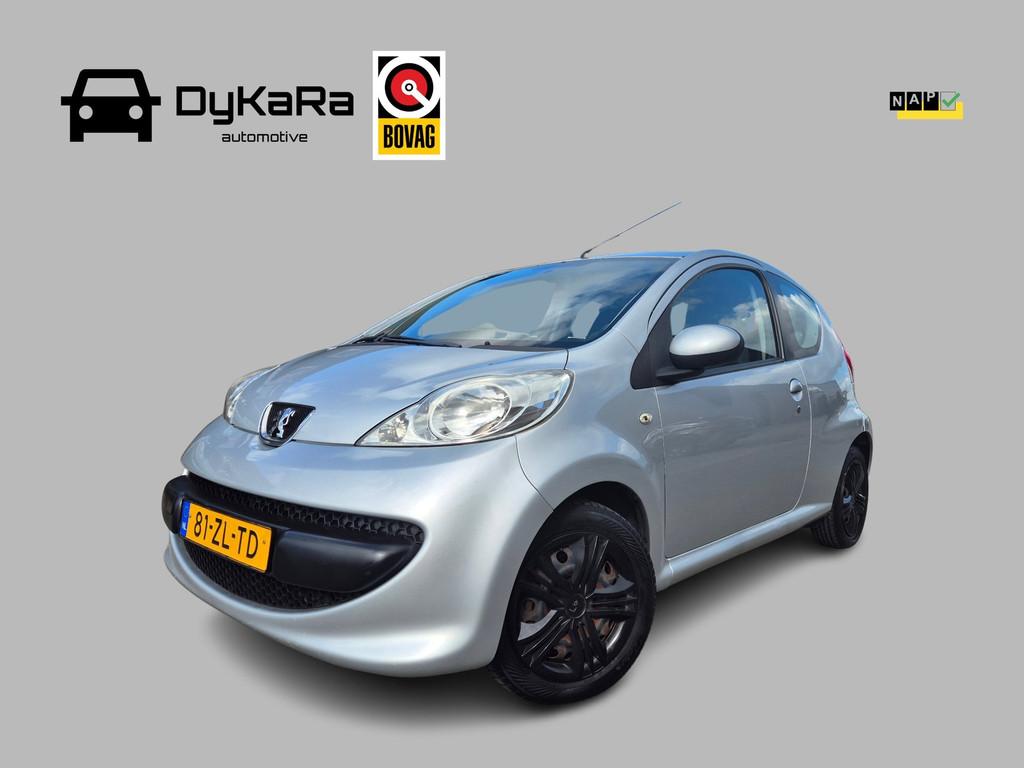 Peugeot 107 1.0-12V XS Airco, Navi, NAP, Voorwielaandrijving, Stof, Gebruikt, 4 stoelen