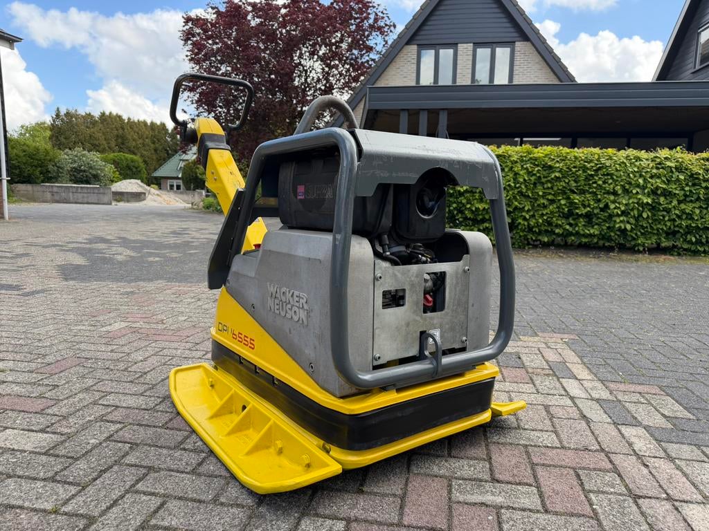Wacker trilplaat DPU 6555 bj 10-2020 298 uur, Tuin en Terras, Hand-tuingereedschap, Ophalen, Gebruikt