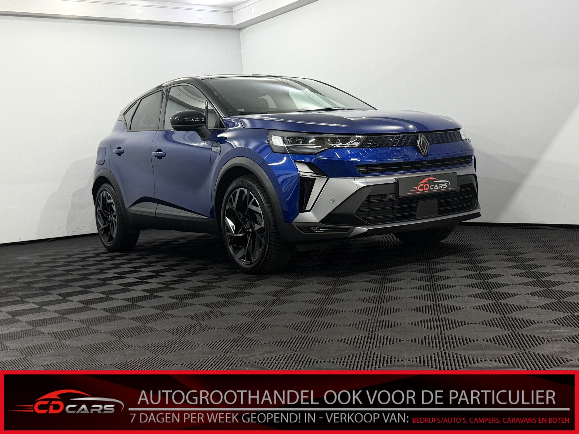 Renault Captur 1.6 E-Tech full hybrid 145 esprit Alpine 360, Gebruikt, 4 cilinders, Blauw, Leder en Stof