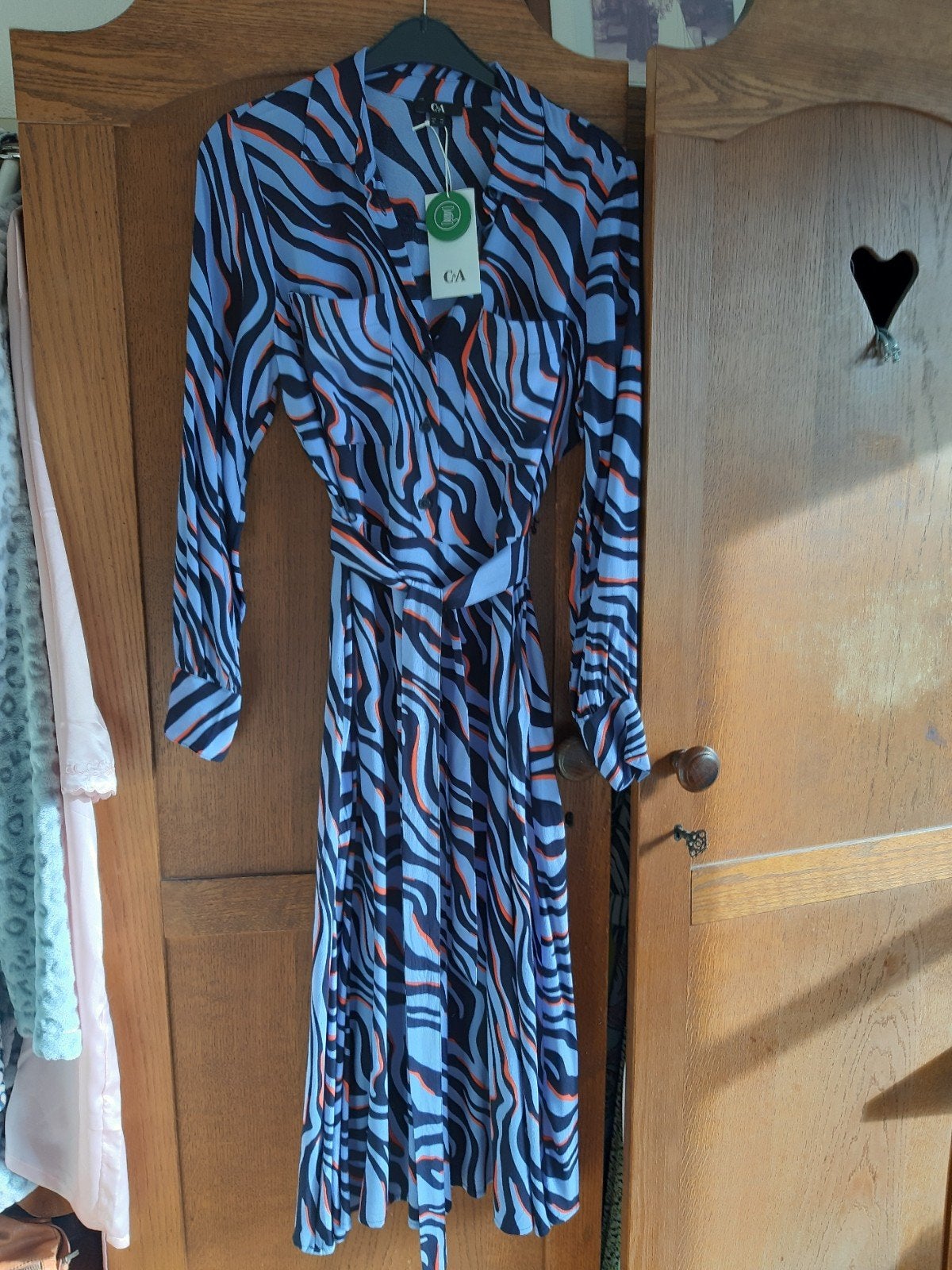 Nieuwe C&A Kobalt Doorknoopjurk met Zebraprint, Kleding | Dames, C&A, Ophalen of Verzenden, Nieuw, Blauw