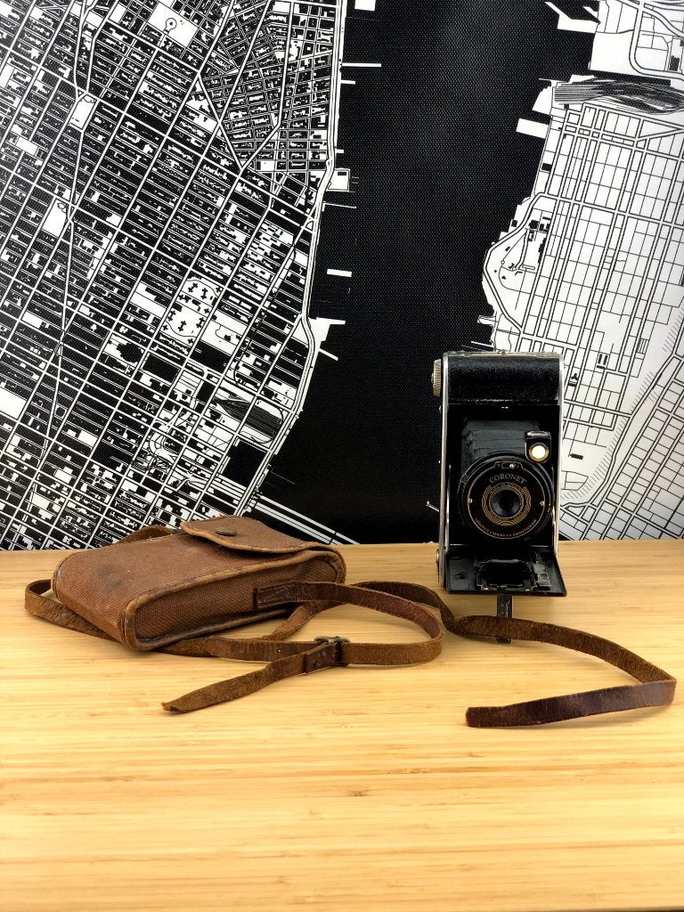 Antieke Coronet balgcamera camera met originele lederen tas, Ophalen of Verzenden, Gebruikt, Compact, Overige Merken