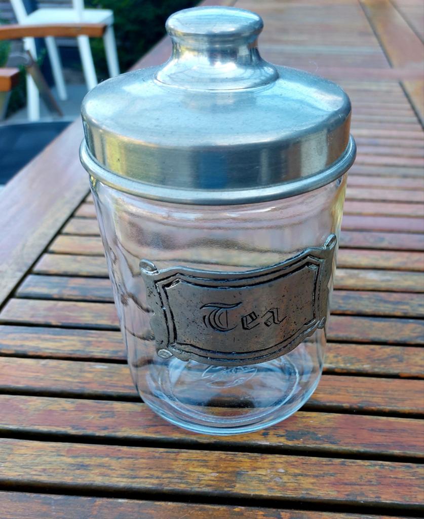 Vintage Glazen Theebus met Tinnen Deksel en Label, Ophalen of Verzenden