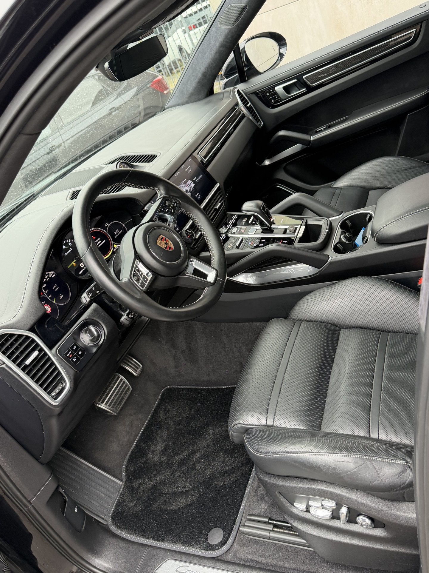 Porsche Cayenne Coupé 4.0 Turbo S E-Hybrid -Approved 2029-4, Auto's, Automaat, Cayenne, Gebruikt, Zwart