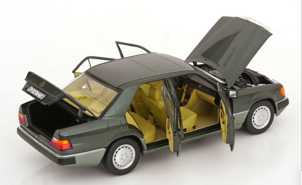 Mercedes Benz 230 E 1990 D. Groen 1/18 NOREV ref. 183952, Verzenden, Nieuw, Auto, Norev