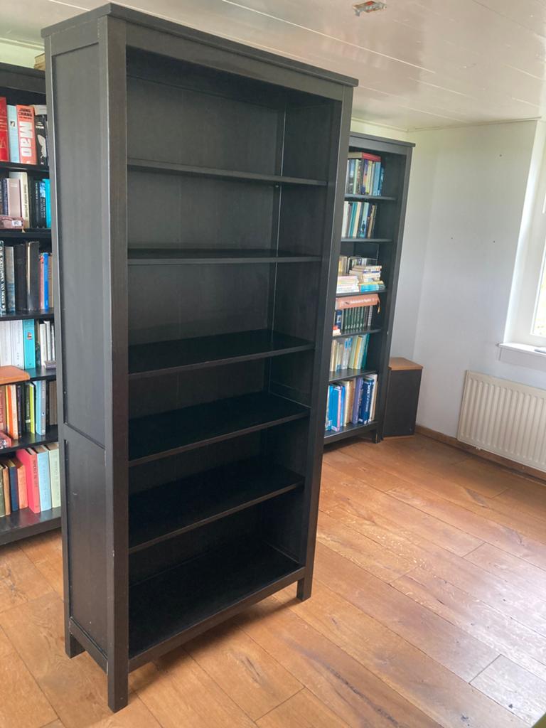HEMNES boekenkasten (5 stuks), Ophalen, Met plank(en), Gebruikt, 50 tot 100 cm