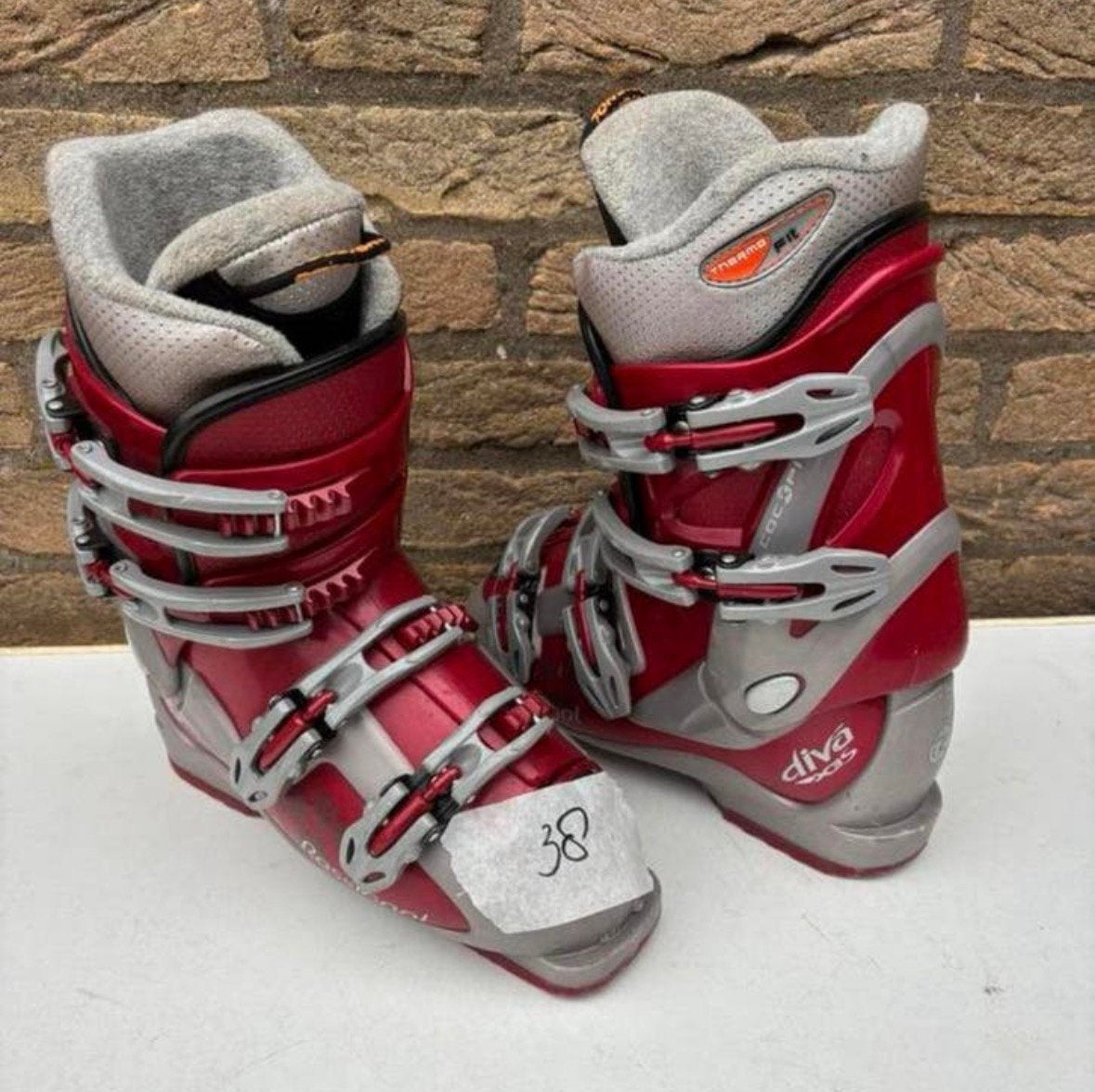 Ski schoenen Rosignol maat 24,5 - 285 mm is 38, Gebruikt, Rossignol, Schoenen, Ophalen of Verzenden