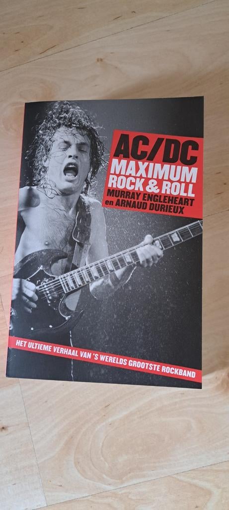 AC/DC BOEK, Boeken, Ophalen, Zo goed als nieuw, Artiest