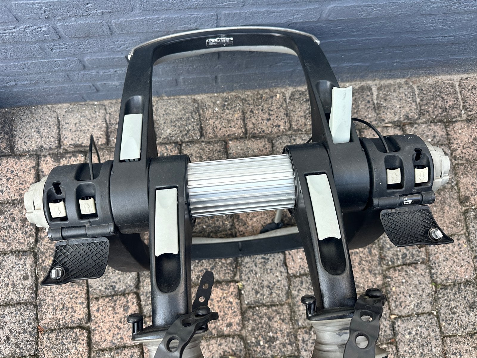 Thule Raceway 991 Fietsendrager voor 2 fietsen, Ophalen, 2 fietsen, Gebruikt, Achterklepdrager