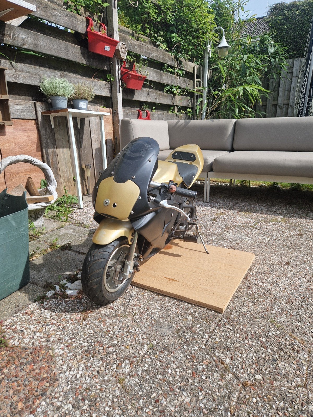 Minibike in een nette staat!!, Fietsen en Brommers, Minibikes, Midibikes en Pitbikes, Ophalen, Gebruikt, Overige typen
