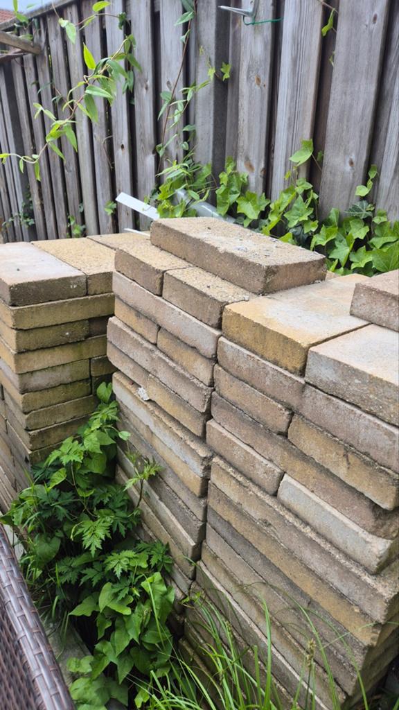 Tuintegels ca. 40 m2 gratis af te halen, Tuin en Terras, Ophalen of Verzenden, Gebruikt, Beton, Terrastegels