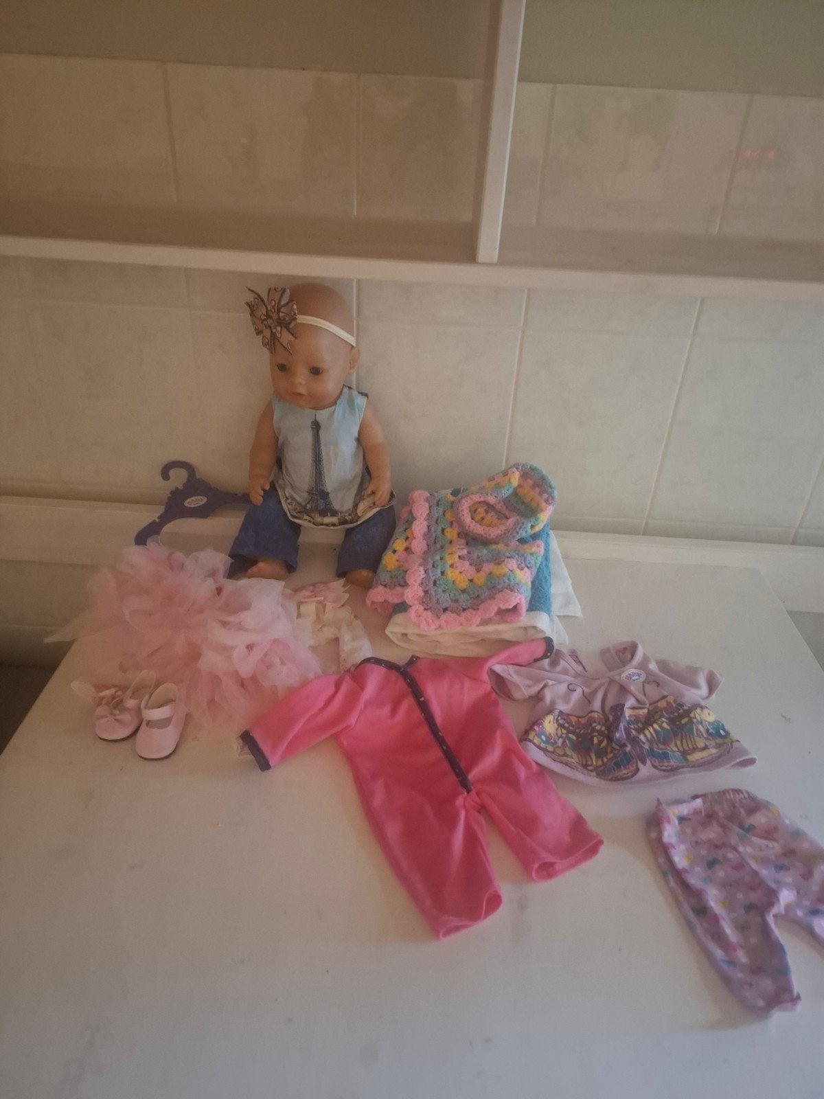 baby born met leuke accessoires, Ophalen, Zo goed als nieuw, Babypop