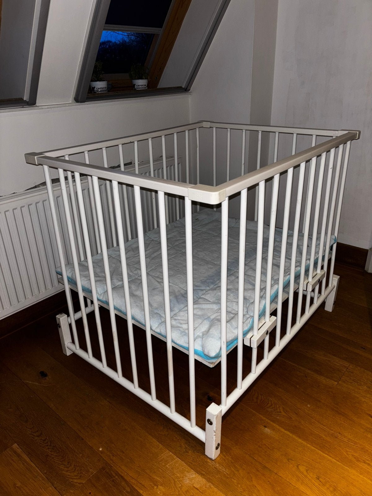 Baby houten box, Ophalen, Gebruikt, In hoogte verstelbaar