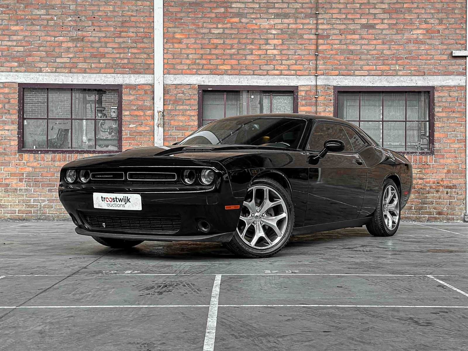 Dodge Challenger SXT PLUS 3.6 V6 305pk 2015, Auto's, Dodge, Bedrijf, Overige modellen, Open dak, Benzine, Cabriolet, Automaat