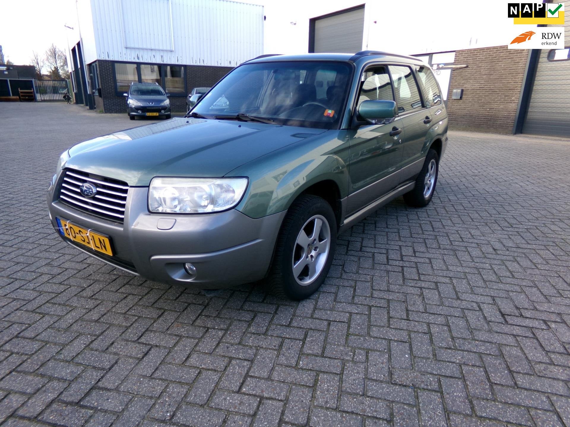 Subaru Forester 2.0 X Comfort Pack APK 09/2027, Auto's, Subaru, 1994 cc, Stof, Gebruikt, 4 cilinders