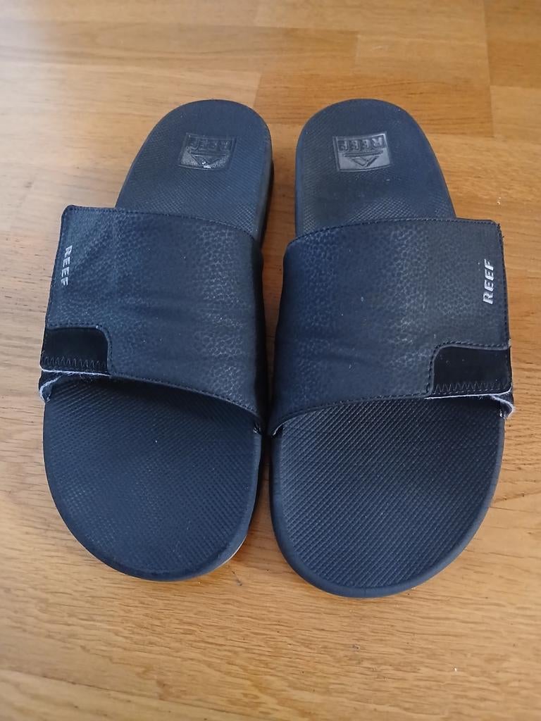 Reef fanning slide zwart slippers maat 46, Zwart, Ophalen of Verzenden, Zo goed als nieuw, Reef