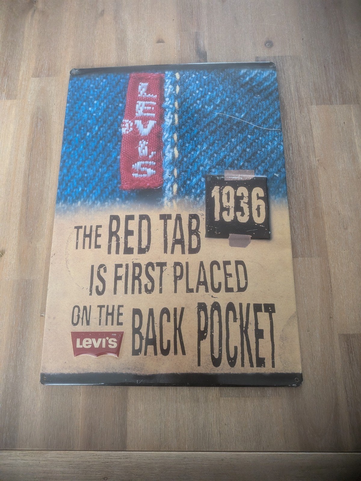 Levi's The Red Tab is First Placed on the Back Pocket, Ophalen of Verzenden, Gebruikt