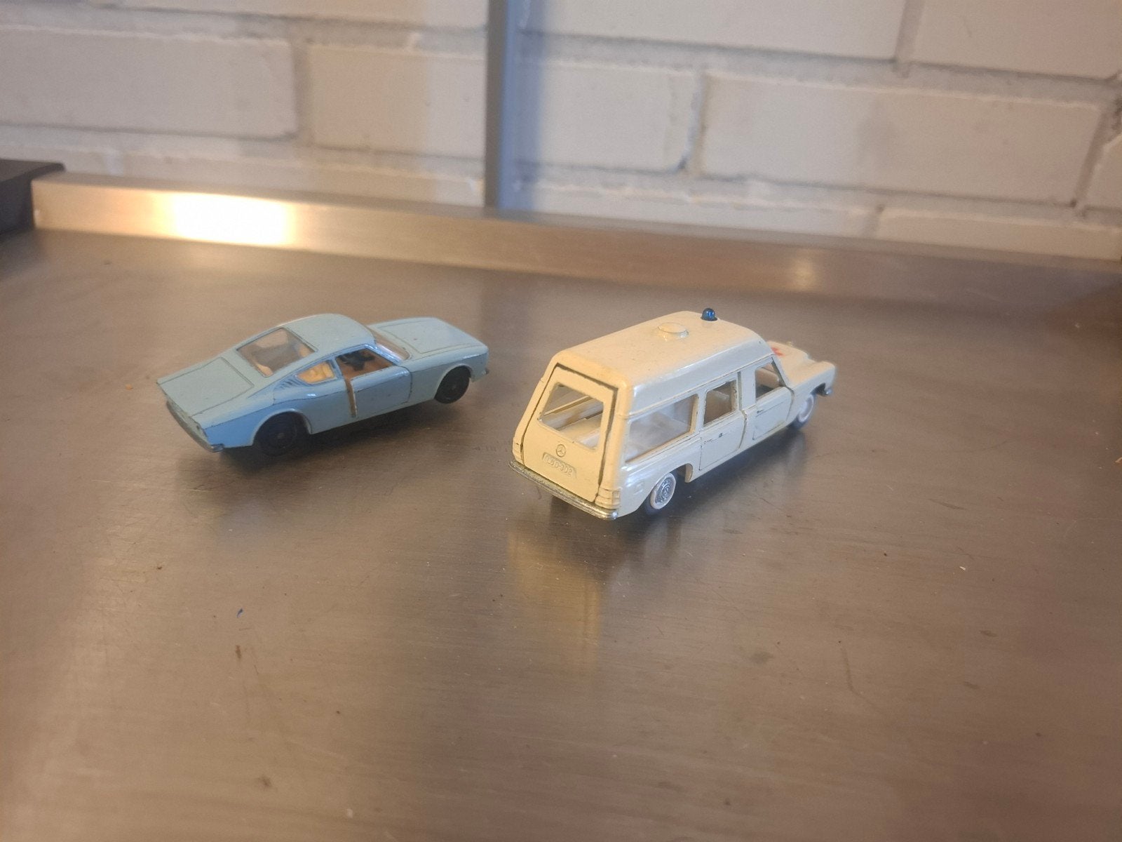 2 Siku Ford en Mercedes uit verkeers set, Ophalen of Verzenden, Gebruikt