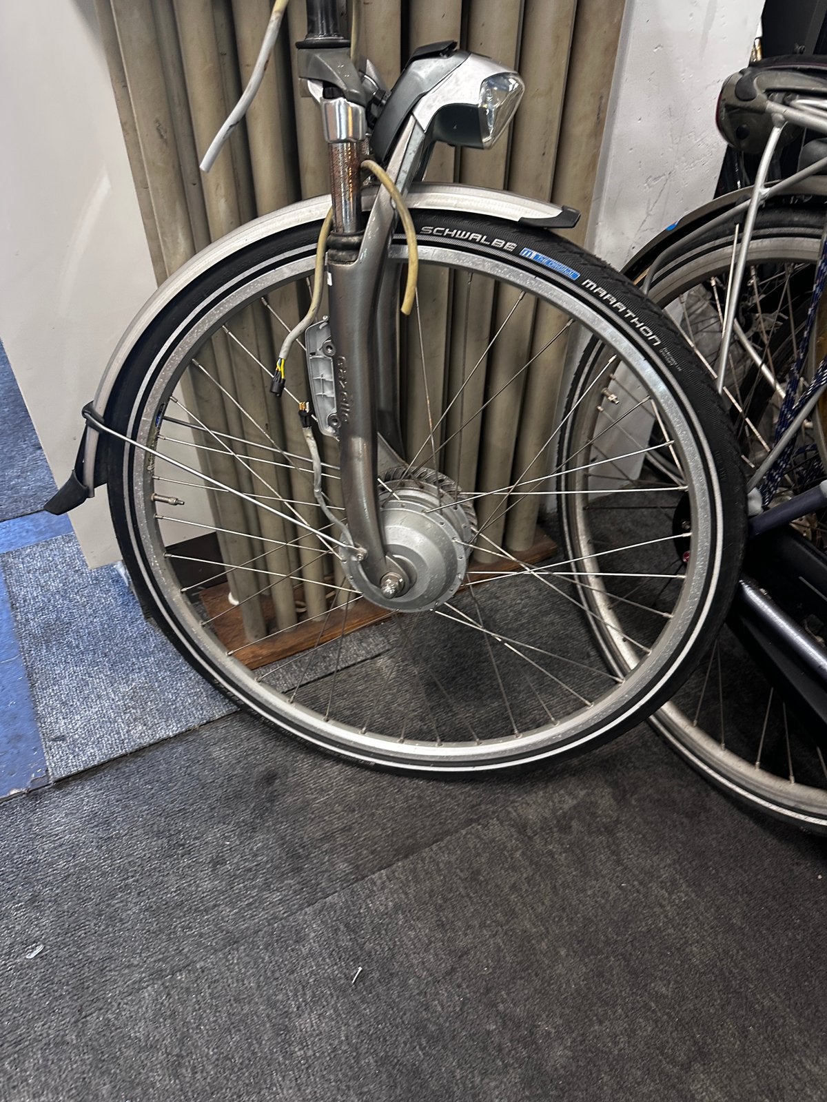 Gazelle fiets motor, Ophalen of Verzenden, Zo goed als nieuw, Gazelle