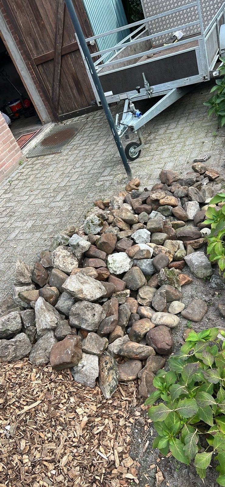 Stenen keien gratis, Ophalen, Zo goed als nieuw