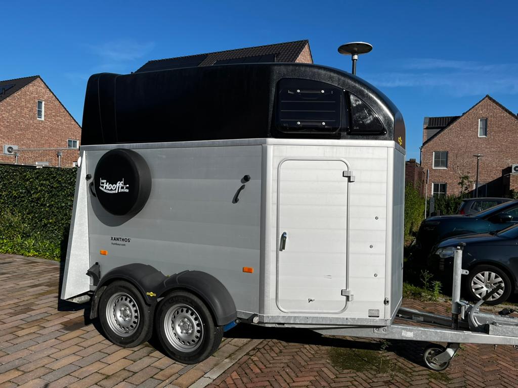 Humbaur Xanthos 2 paards trailer zgan, Dieren en Toebehoren, Paarden en Pony's | Overige Paardenspullen, Ophalen, Zo goed als nieuw