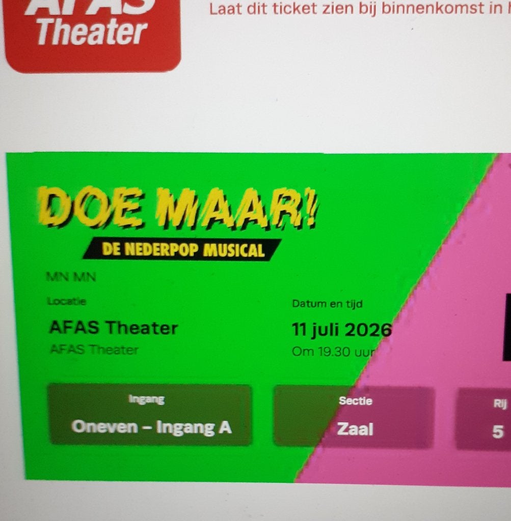 Doe Maar 2 tickets 1e rang zaal rij 5 zaterdag 11 juli, Tickets en Kaartjes, Twee personen, Juli