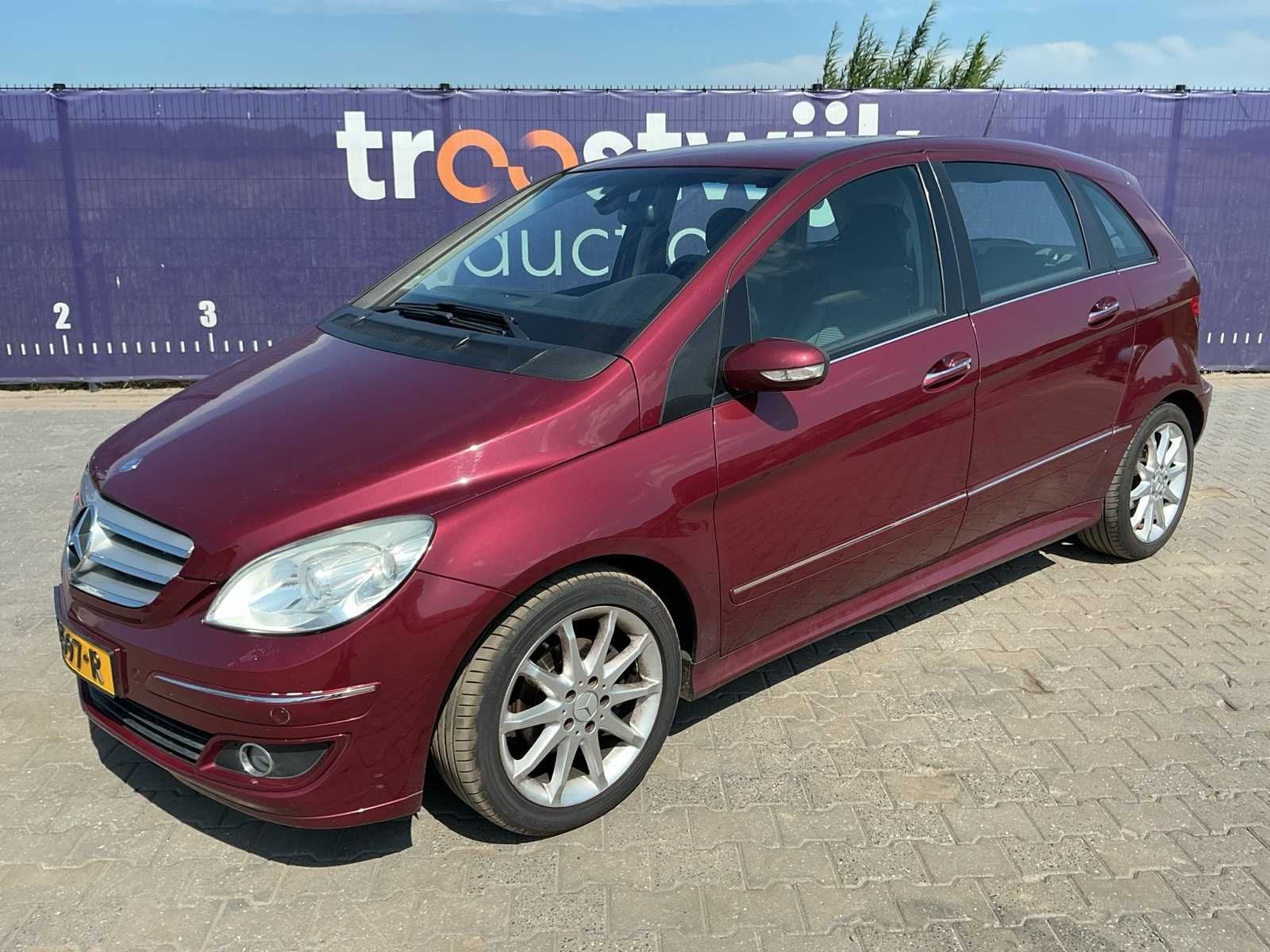 2006 - Mercedes-Benz - B-klasse - 170 - Personenauto, Auto's, Gebruikt, 4 cilinders, 116 pk, 14 km/l
