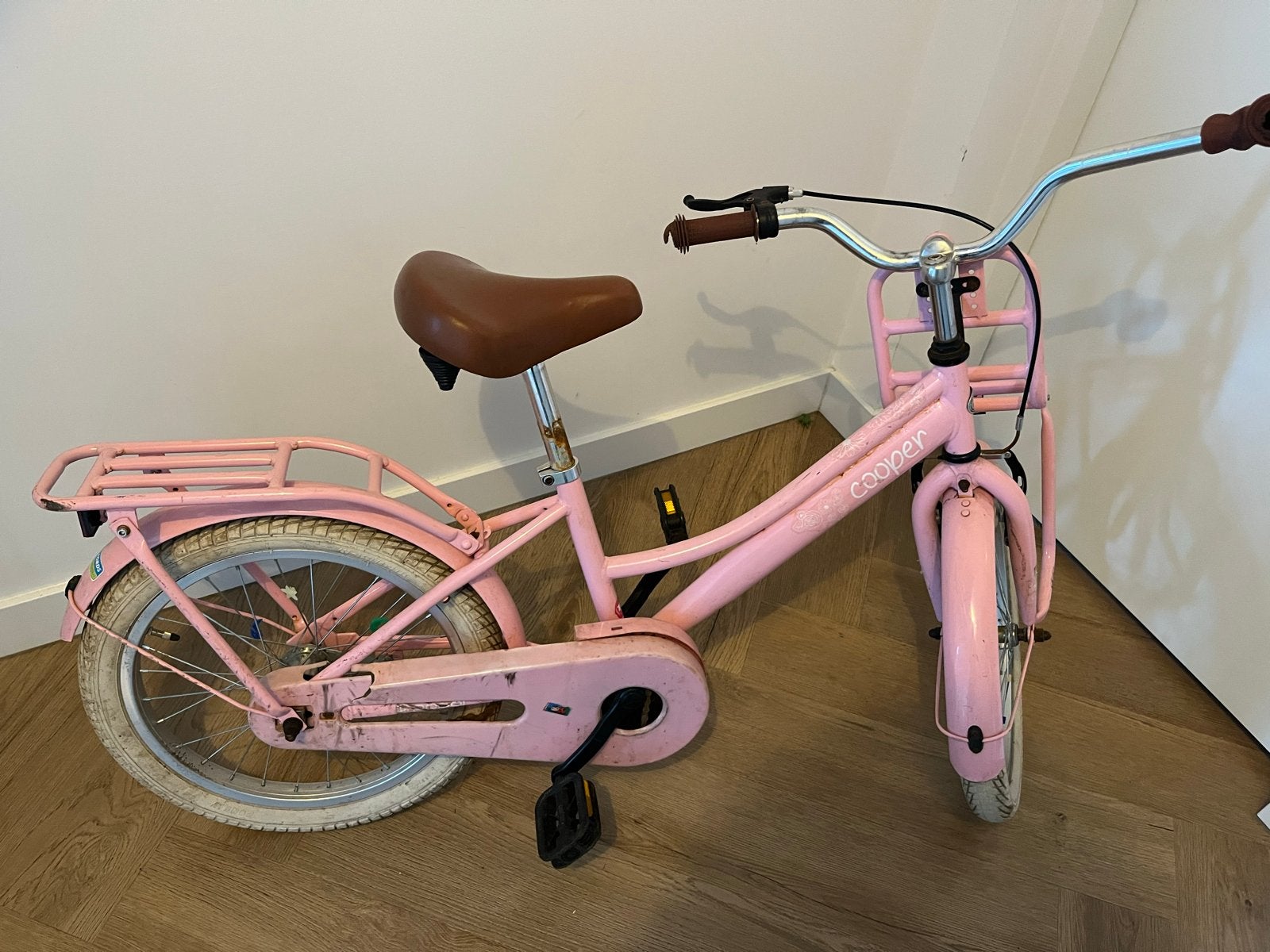 Roze Cooper kinderfiets met voordrager, Ophalen, Gebruikt, Terugtraprem, 16 tot 20 inch