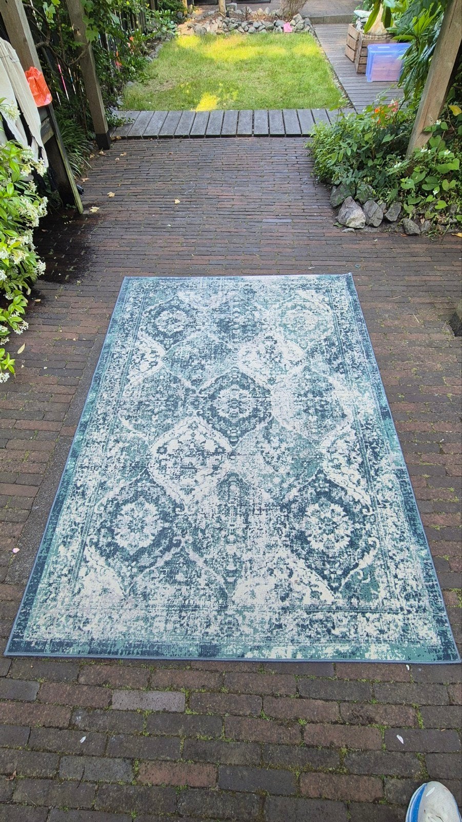 IKEA VONSBÄK Vloerkleed - Blauw/Wit, 133x195 cm, Ophalen, Gebruikt, 100 tot 150 cm, Blauw
