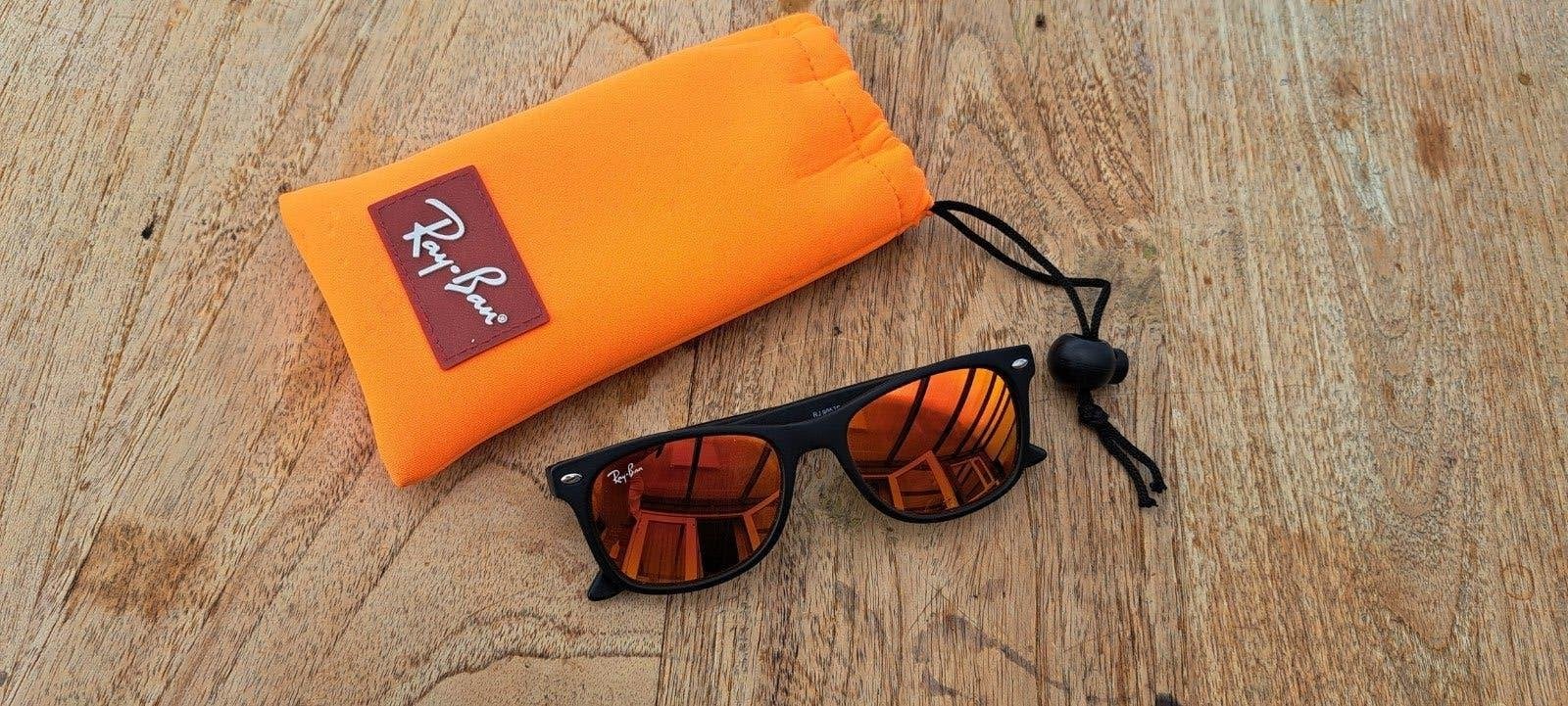 Ray-Ban zonnebril Junior/Kids, Zonnebril, Zwart, Ophalen of Verzenden, Zo goed als nieuw