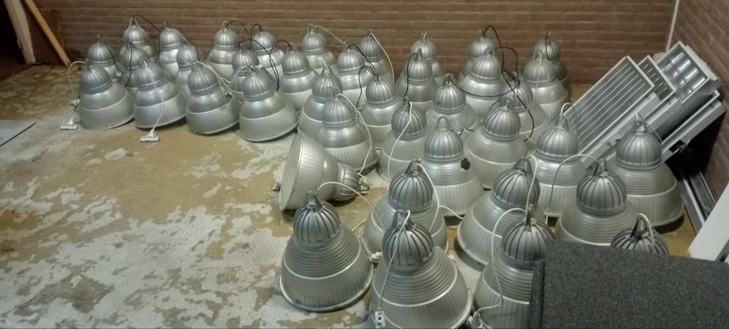 Disano Industriële Hanglampen - Per stuk of 18 stuks, Huis en Inrichting, Lampen | Hanglampen, Ophalen, Gebruikt, Metaal, Minder dan 50 cm