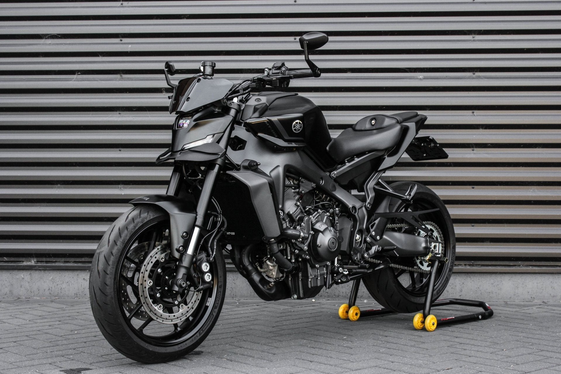 Yamaha Tour MT- 09 ABS 119PK 2025 NIEUWSTAAT / COMPLETE DOCU, 890 cc, Bedrijf, Meer dan 35 kW, Toermotor