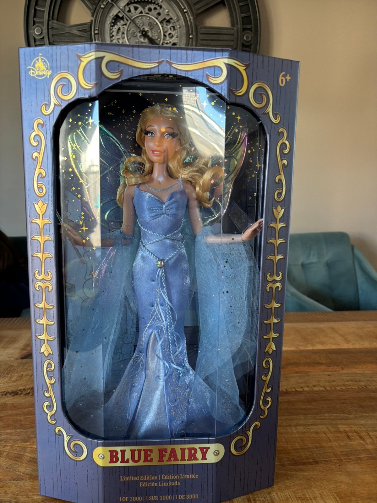 Disney limited doll pop bleu fairy, Ophalen of Verzenden, Overige figuren, Zo goed als nieuw, Beeldje of Figuurtje