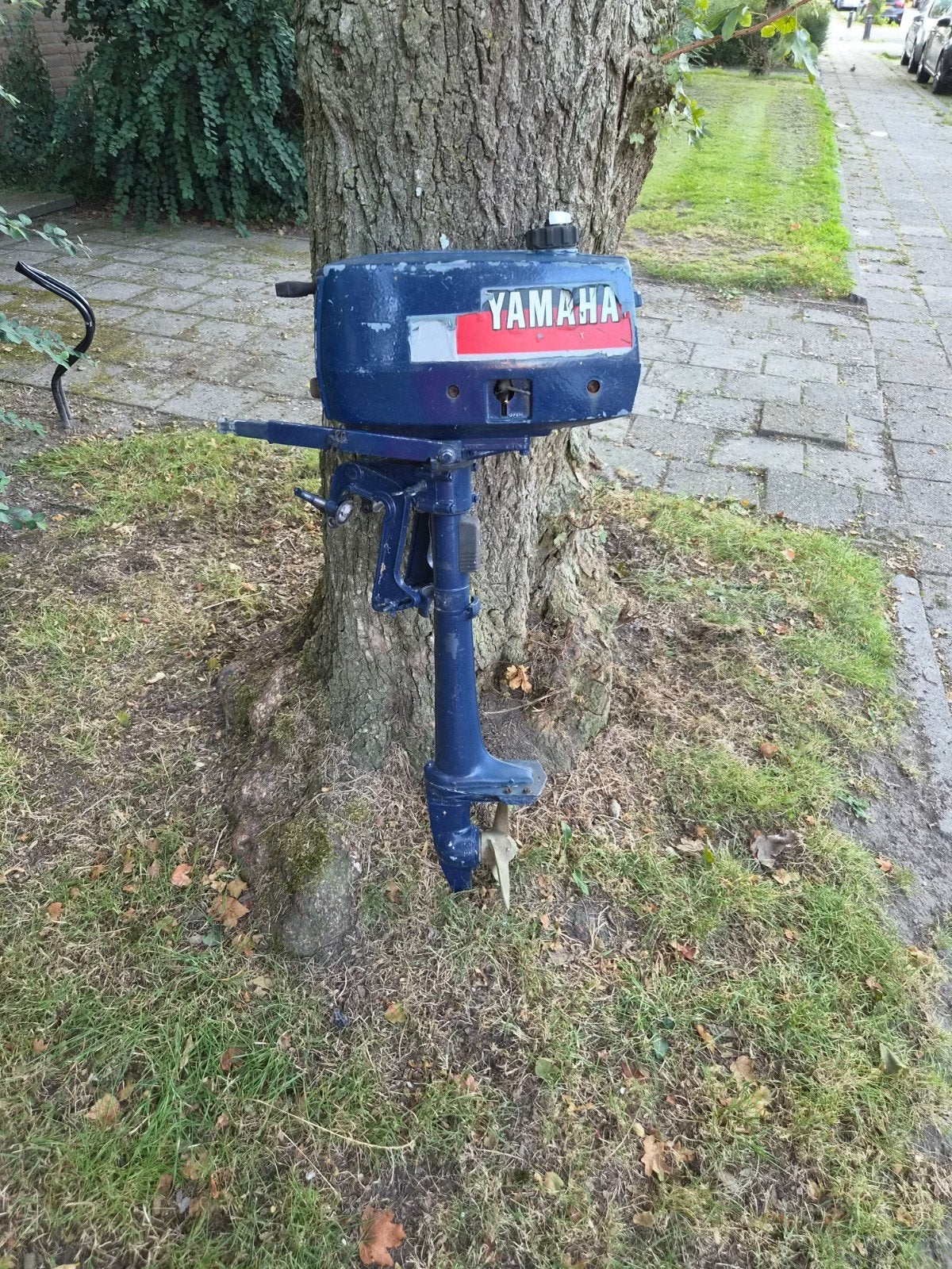 Yamaha 2pk buitenboordmotor, Ophalen