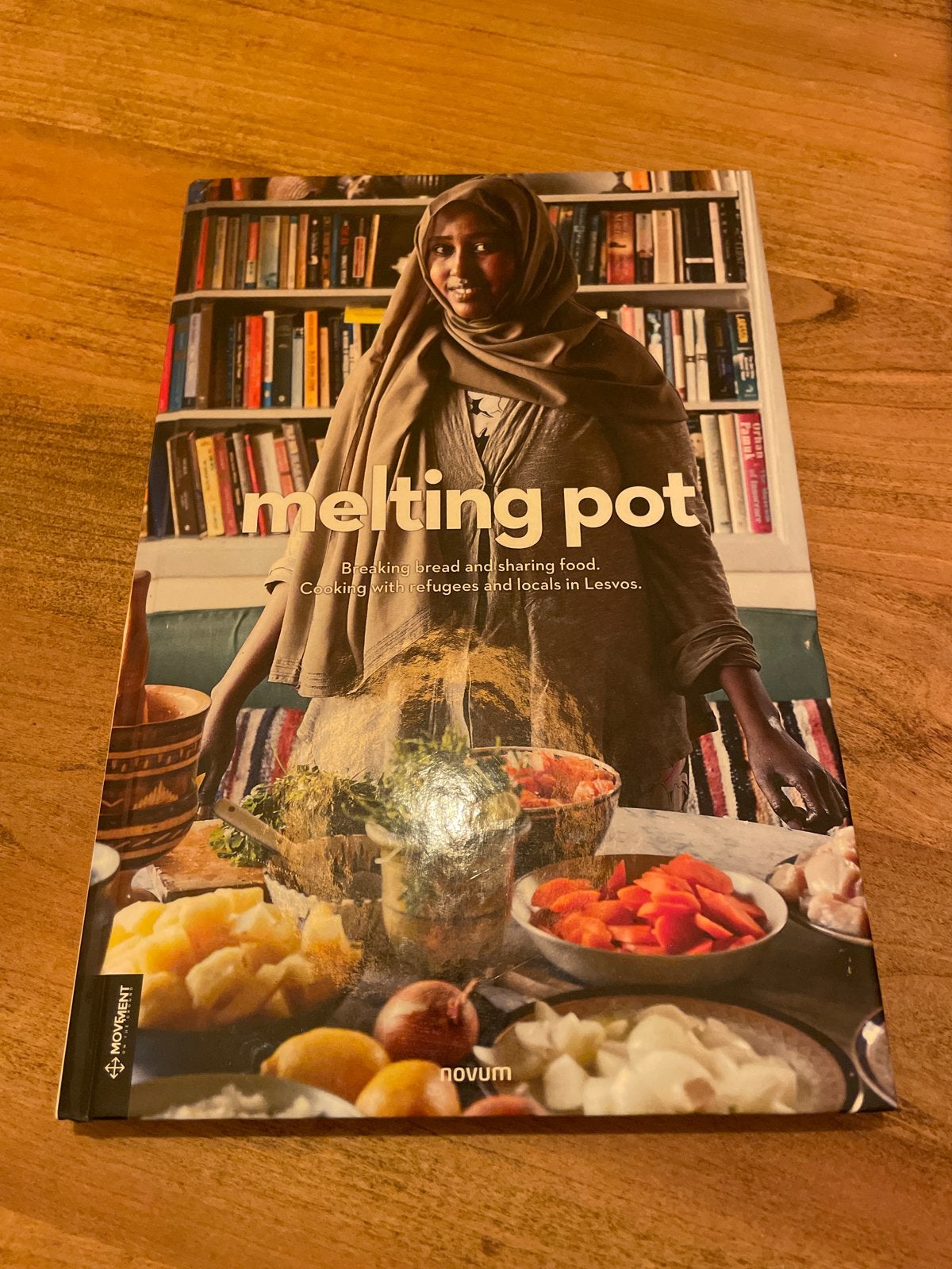 Melting Pot: Kookboek met verhalen van vluchtelingen, Boeken, Hoofdgerechten, Nieuw, Ophalen of Verzenden, Gezond koken