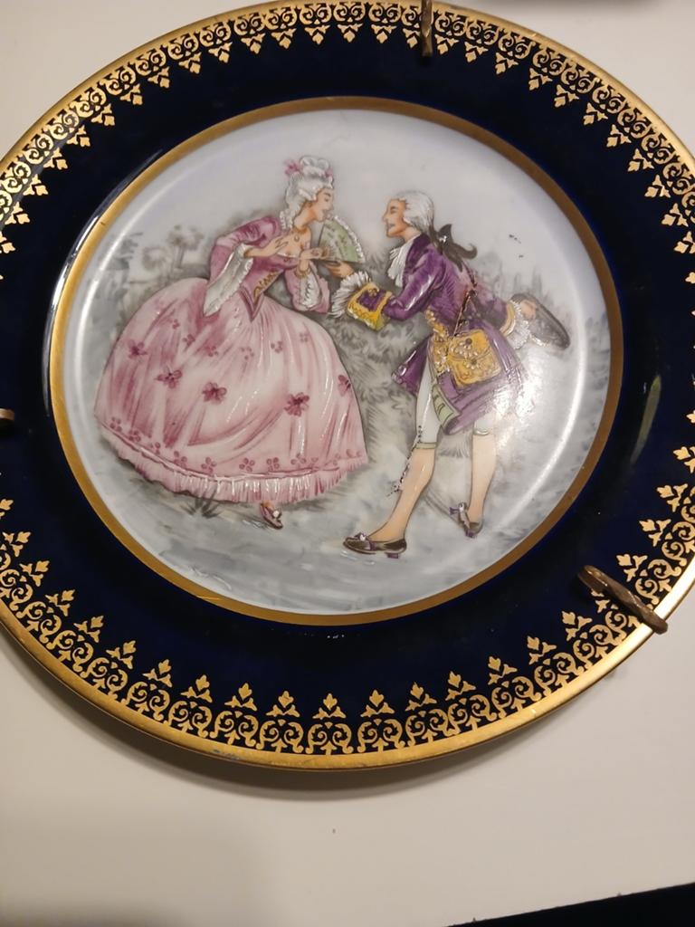 Limoges France sierbord met romantische scène, Antiek en Kunst, Antiek | Porselein, Ophalen