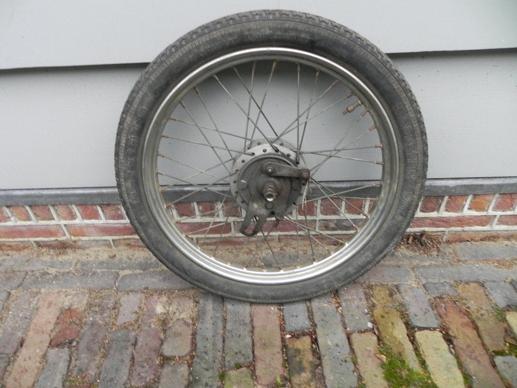 voorwiel 16inch, Fietsen en Brommers, Brommeronderdelen | Oldtimers, Ophalen of Verzenden, Gebruikt, Overige typen, Overige merken