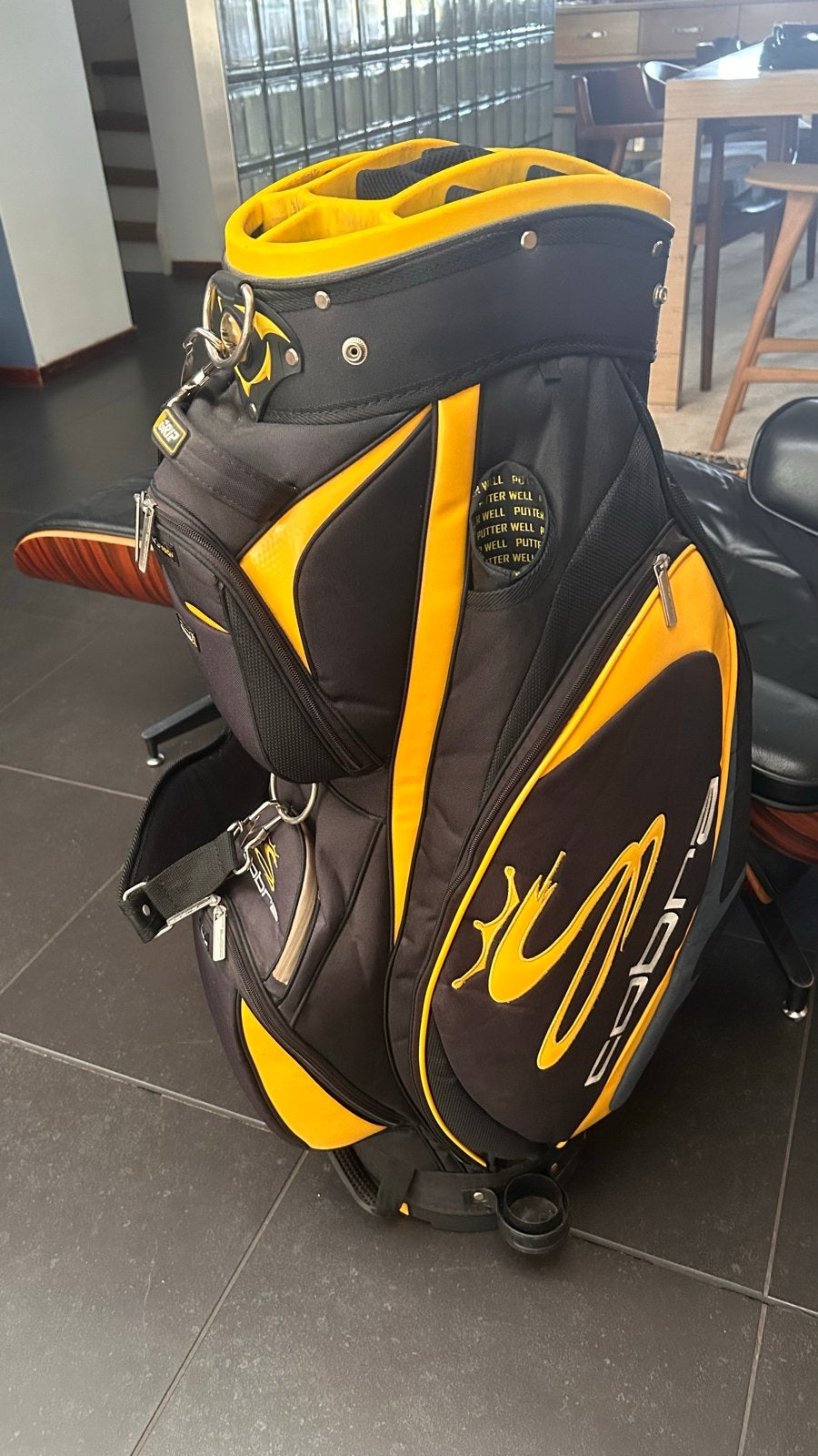 King Cobra Golf Cartbag - Zwart/Geel, Ophalen, Gebruikt, Tas
