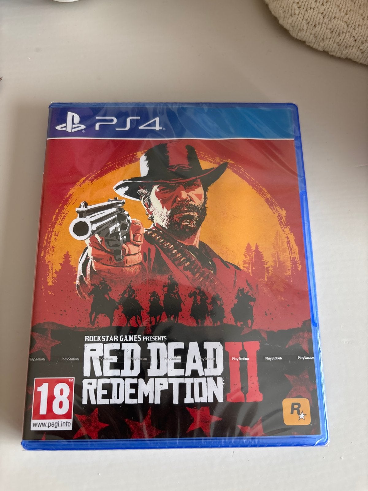 Red Dead Redemption 2 PS4 - Nieuw in seal, Spelcomputers en Games, Avontuur en Actie, Online, Vanaf 18 jaar, 1 speler