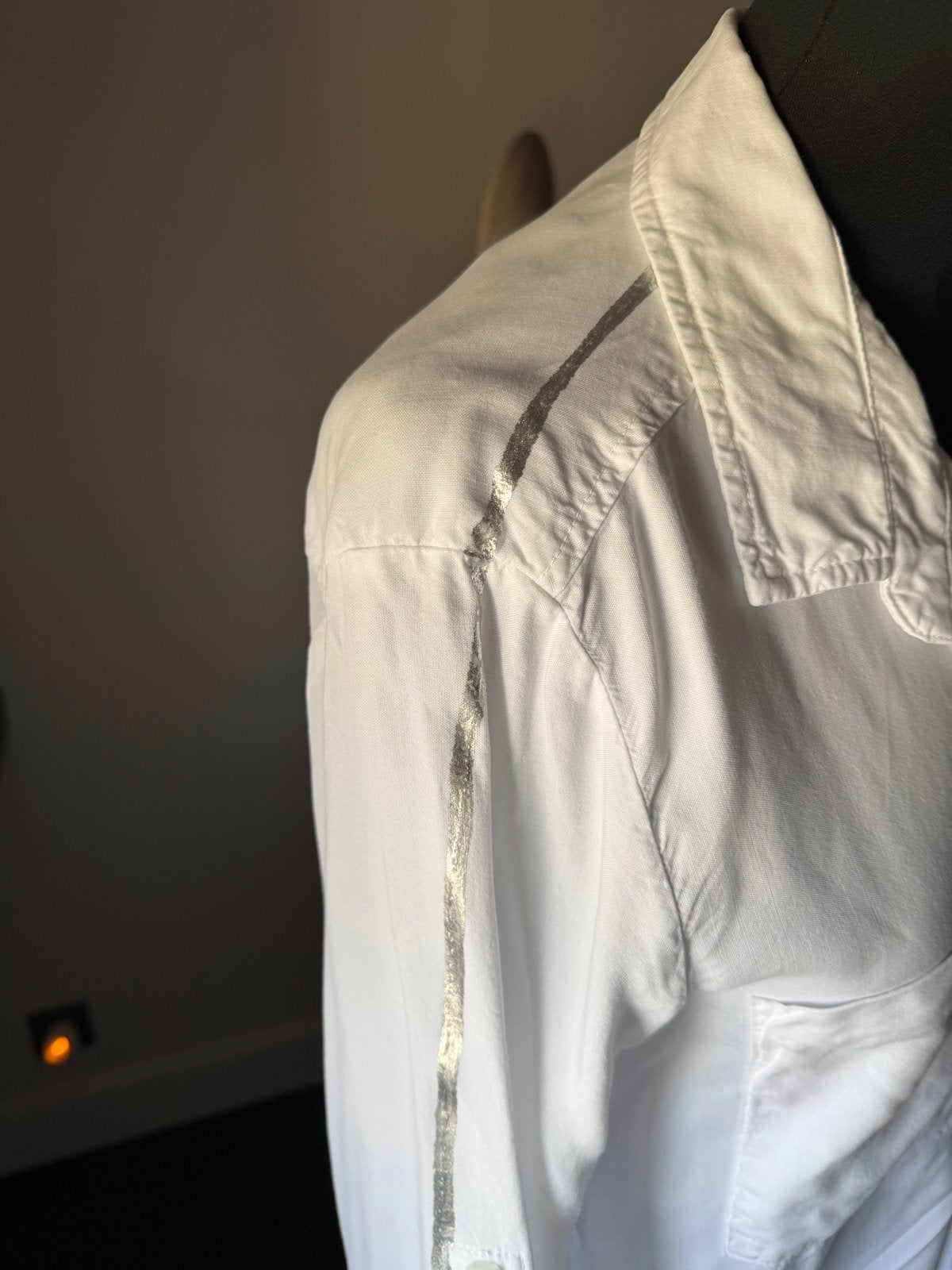 Bella Dahl Witte Blouse met Zilveren Streep Maat M, Ophalen of Verzenden, Zo goed als nieuw, Maat 38/40 (M), Wit
