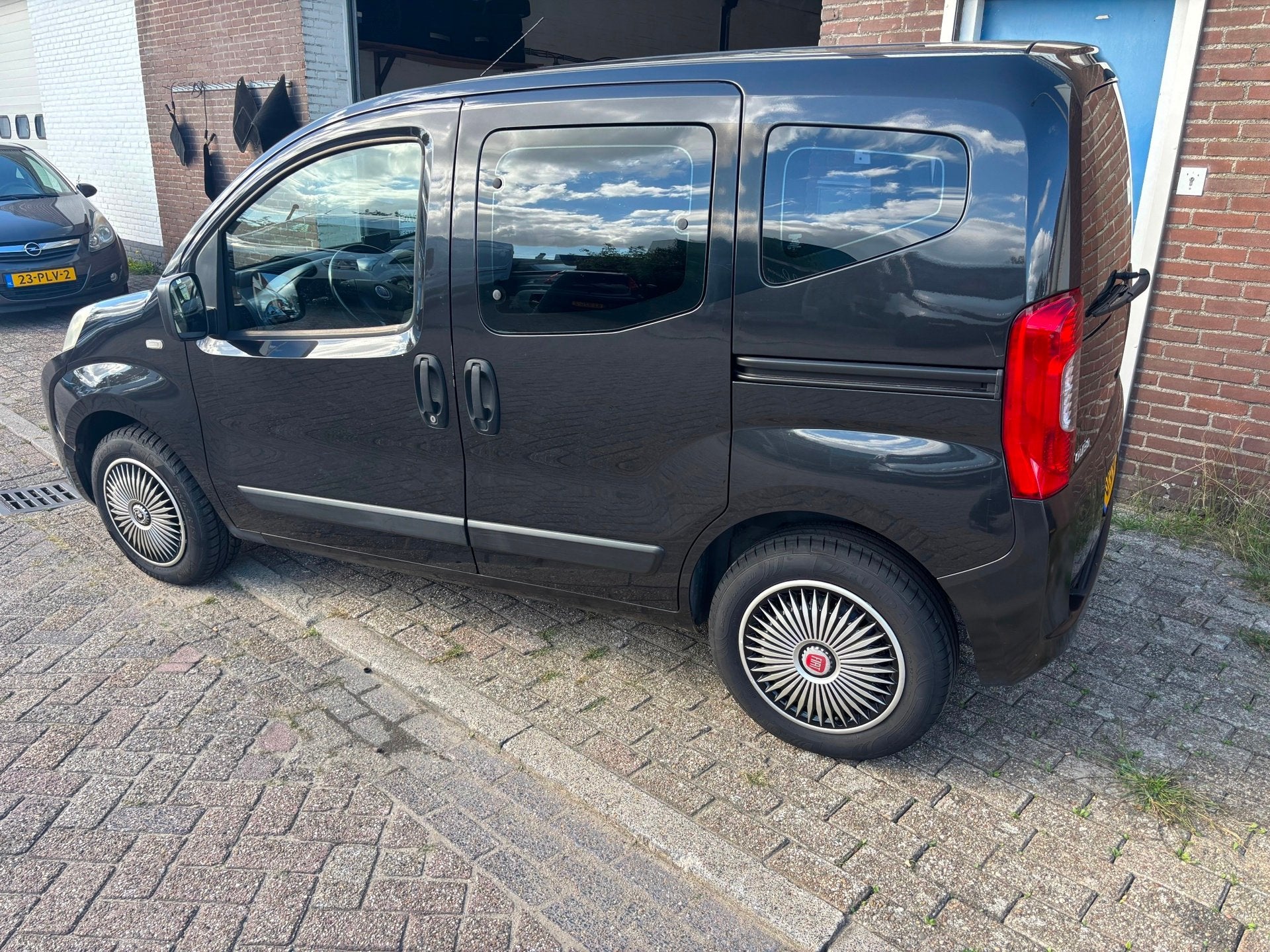 Fiat QUBO 1.4 Dynamic AIRCO&JAAR APK& RIJDT PERFECT, Auto's, Voorwielaandrijving, Verwarmde buitenspiegels, 15 km/l, 4 cilinders
