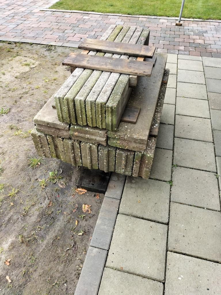 Banden voor in de tuin bij klinkers tegels etc, Tuin en Terras, Ophalen, Beton, Klinkers